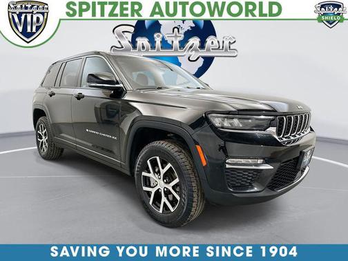 Diamond Black Crystal Pearlcoat 2024 Jeep Grand Cherokee Limited
