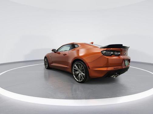 2022 Chevrolet Camaro RWD Coupe LT1