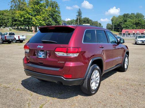 2022 Jeep Grand Cherokee Laredo