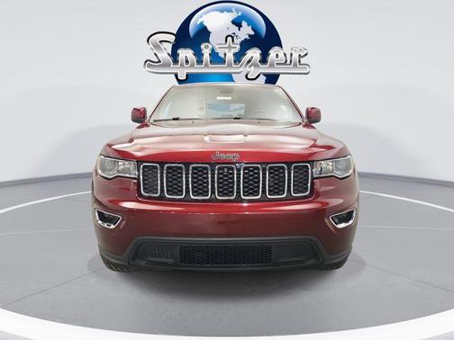 2022 Jeep Grand Cherokee Laredo