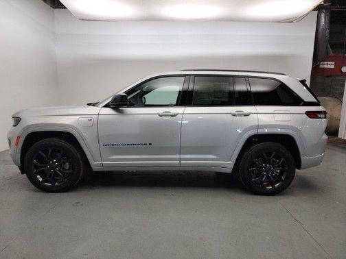 2024 Jeep Grand Cherokee 4xe Anniversary Edition