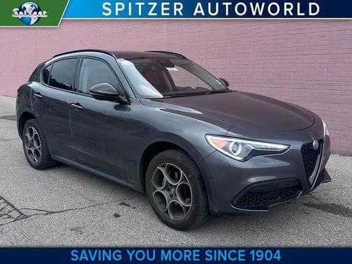 2021 Alfa Romeo Stelvio Base