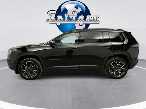 2026 Jeep Cherokee Overland