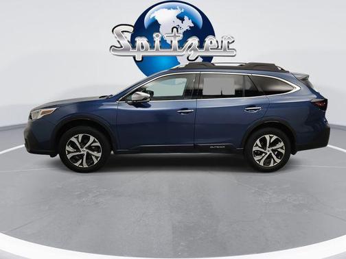2022 Subaru Outback Touring