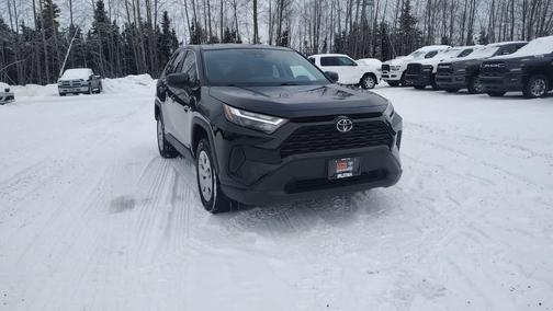 2025 Toyota RAV4 LE