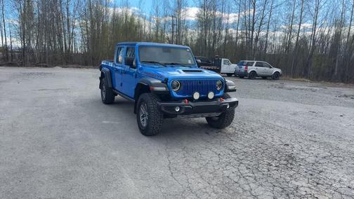 Hydro Blue Pearlcoat 2024 Jeep Gladiator Mojave