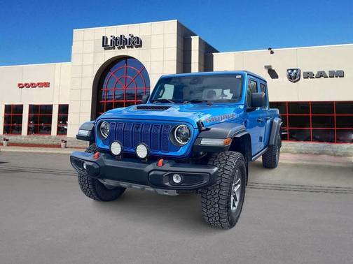 Hydro Blue Pearlcoat 2024 Jeep Gladiator Mojave