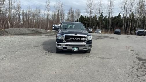 Diamond Black Crystal Pearlcoat 2020 RAM 1500 Big Horn/Lone Star