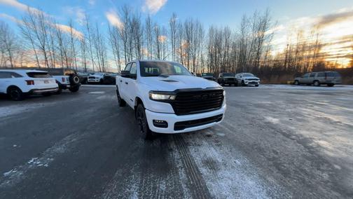 Ivory White Tri-Coat Pearlcoat 2026 RAM 1500 Laramie