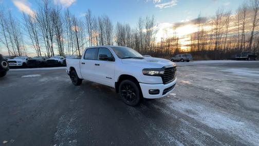 Ivory White Tri-Coat Pearlcoat 2026 RAM 1500 Laramie