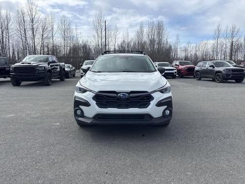 Crystal White Pearl 2024 Subaru Crosstrek Limited