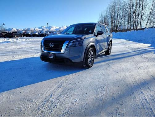2024 Nissan Pathfinder SV 4WD