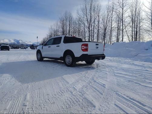 2022 Ford Maverick XL