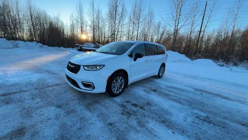 2026 Chrysler Pacifica L