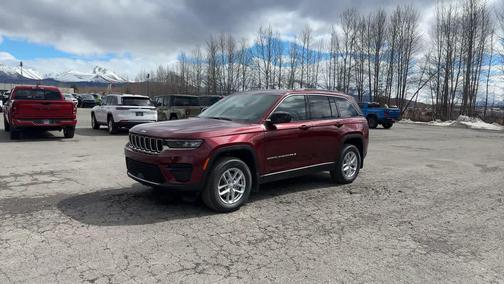 Velvet Red Pearlcoat 2026 Jeep Grand Cherokee Altitude