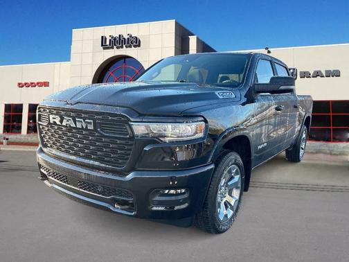 Diamond Black Crystal Pearlcoat 2026 RAM 1500 Big Horn/Lone Star
