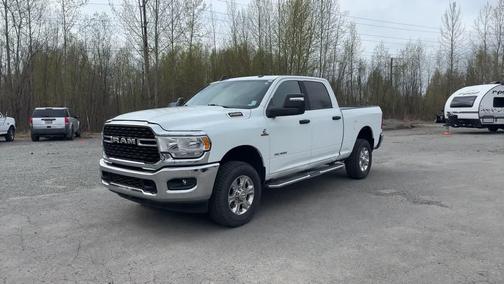 Bright White Clearcoat 2024 RAM 2500 Big Horn Crew Cab 4x4 6'4' Box