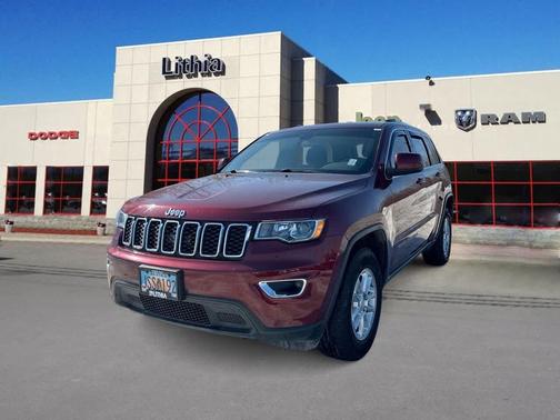 2020 Jeep Grand Cherokee Laredo