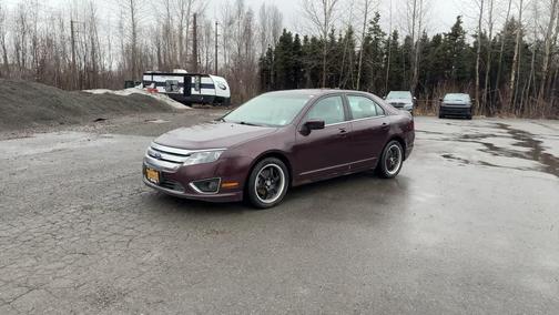 BORDEAUX RESERVE RED METALLIC 2011 Ford Fusion SEL