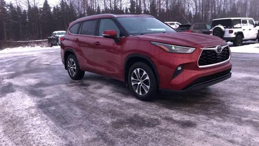 2023 Toyota Highlander XLE