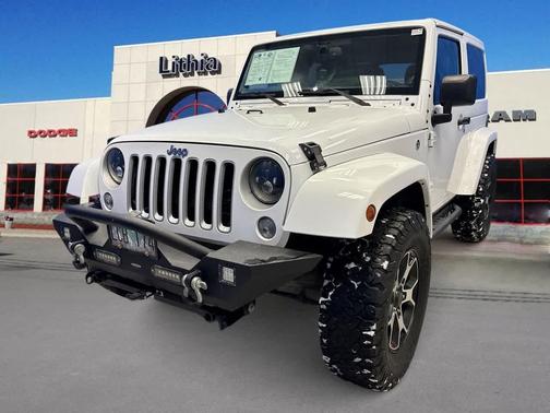 2016 Jeep Wrangler Sahara