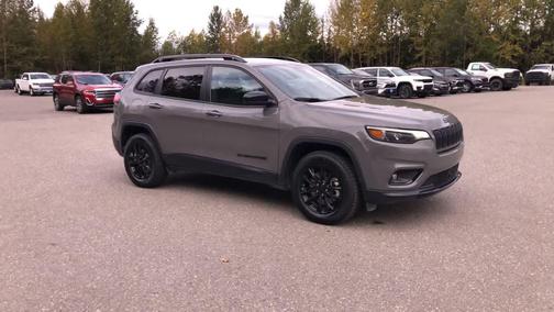 2023 Jeep Cherokee Altitude