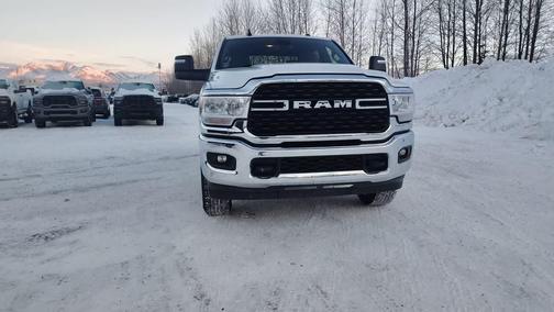 2024 RAM 2500 Big Horn Crew Cab 4x4 6'4' Box