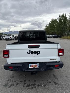 2021 Jeep Gladiator Freedom 4x4