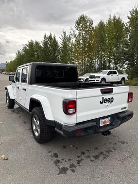 2021 Jeep Gladiator Freedom 4x4