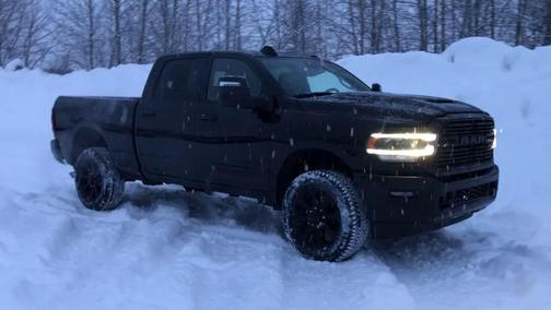 2024 RAM 2500 Laramie Crew Cab 4x4 6'4' Box