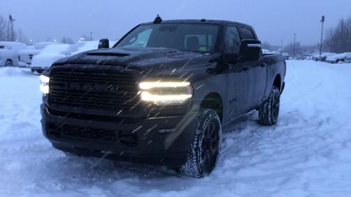 2024 RAM 2500 Laramie Crew Cab 4x4 6'4' Box