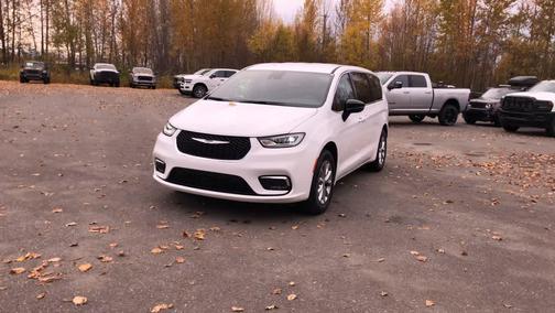 2026 Chrysler Pacifica L