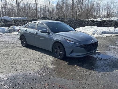 Electric Shadow 2021 Hyundai ELANTRA SEL