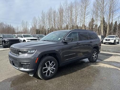 Baltic Gray Metallic Clearcoat 2024 Jeep Grand Cherokee L Limited