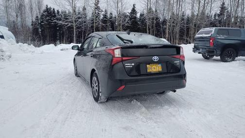 2022 Toyota Prius XLE