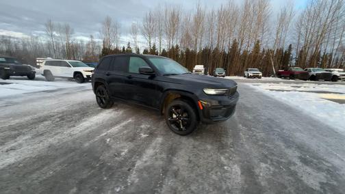 2024 Jeep Grand Cherokee Altitude