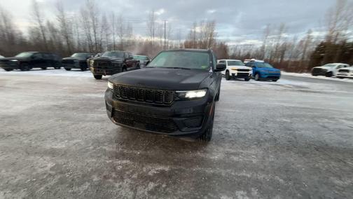 2024 Jeep Grand Cherokee Altitude