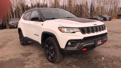 2024 Jeep Compass Trailhawk