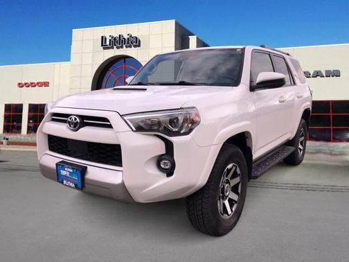 2024 Toyota 4Runner TRD Off Road
