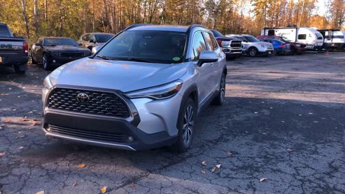 2023 Toyota Corolla Cross XLE