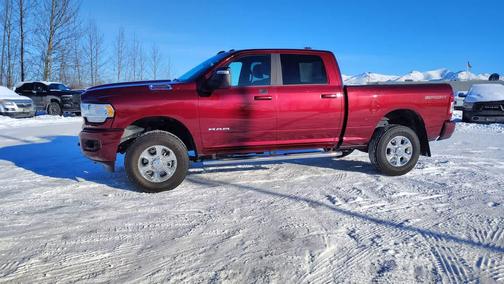 2024 RAM 2500 Big Horn Crew Cab 4x4 6'4' Box