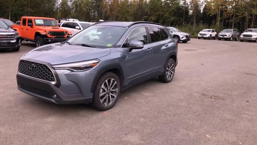 2023 Toyota Corolla Cross XLE