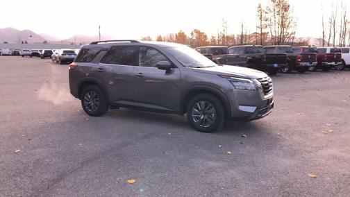 2024 Nissan Pathfinder SV 4WD