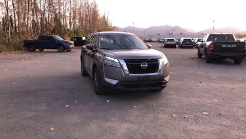 2024 Nissan Pathfinder SV 4WD