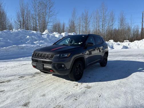 Black Clearcoat 2024 Jeep Compass Trailhawk