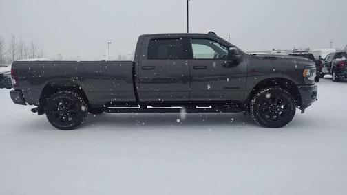 2024 RAM 3500 Big Horn Crew Cab 4x4 8' Box