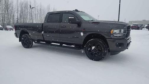 2024 RAM 3500 Big Horn Crew Cab 4x4 8' Box