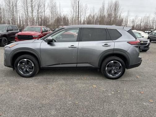 Gun Metallic 2025 Nissan Rogue SV