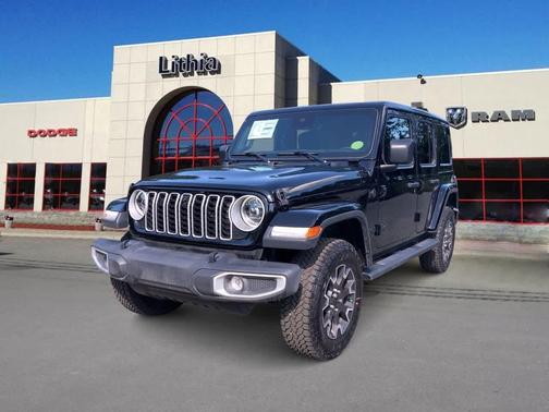2025 Jeep Wrangler 4-Door Sahara 4x4