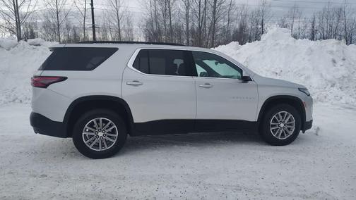 2022 Chevrolet Traverse LT Leather